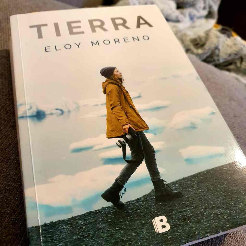 Reseña – Tierra – Eloy&nbsp;Moreno